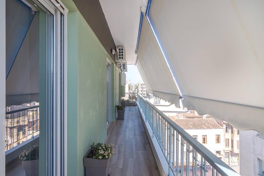 Bright Apartment For 6 Ppl In Athens Exterior photo