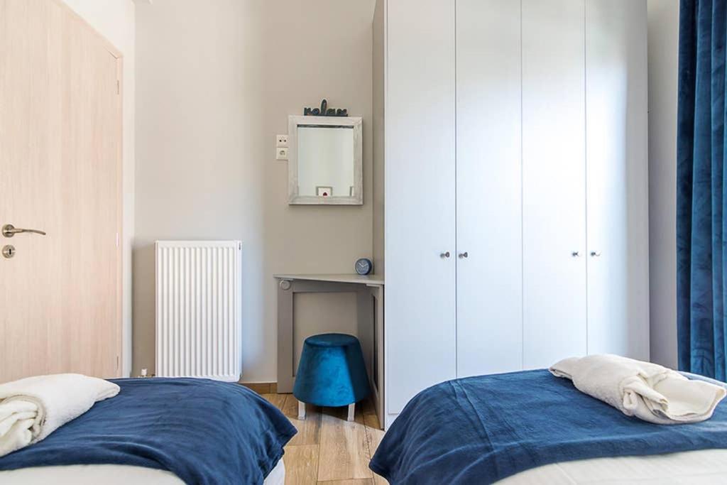 Bright Apartment For 6 Ppl In Athens Exterior photo